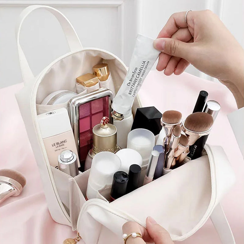 Renske - Stylish Compact Makeup Bag