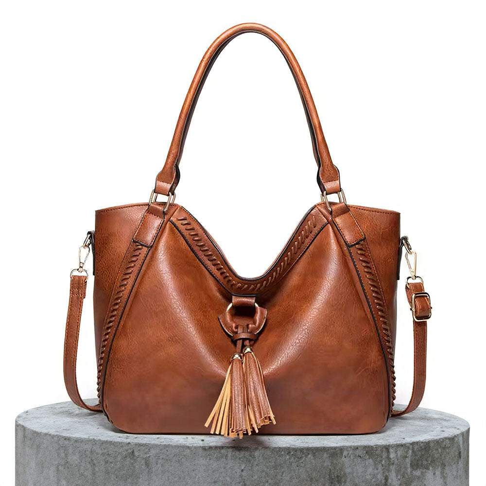 Lydia | Classic and Chic Shoulder Bag