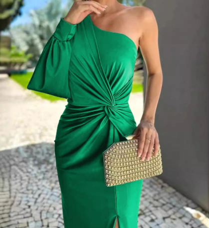 Anna - Elegant Evening Dress