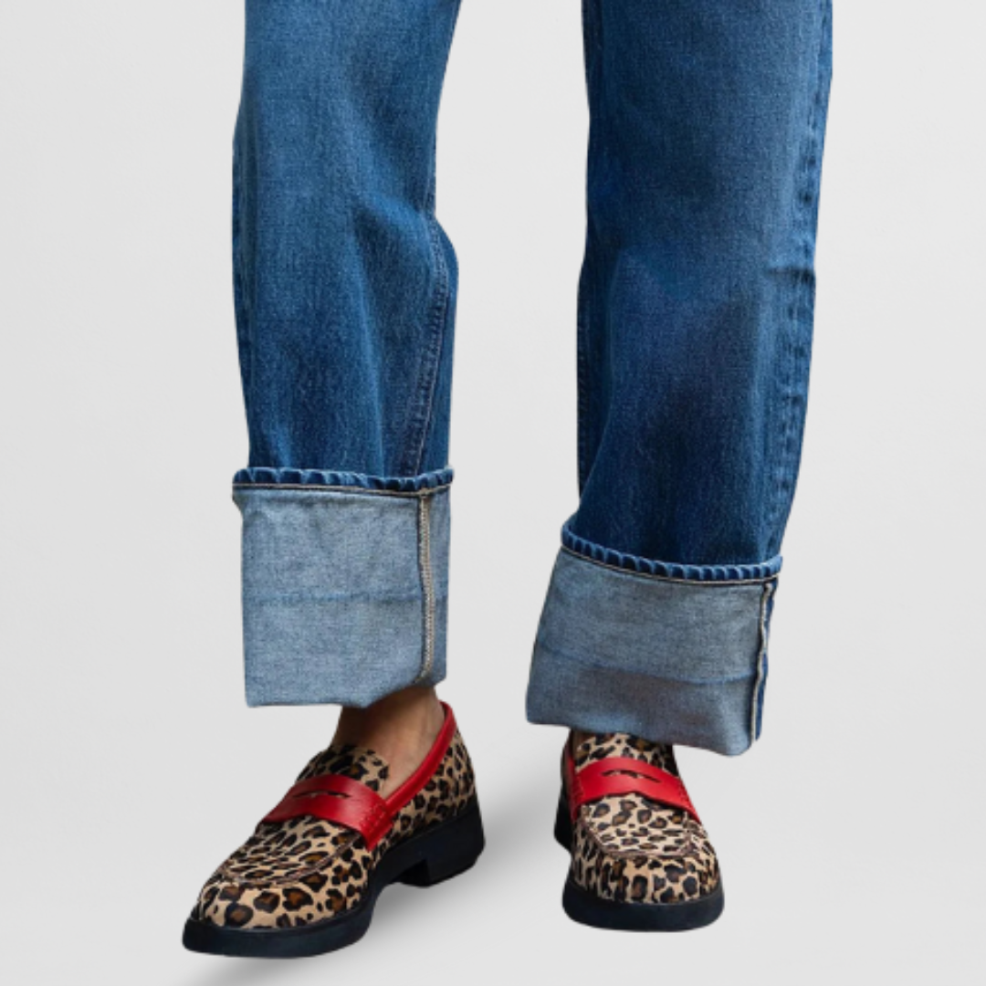 Mia - Stylish Moccasins