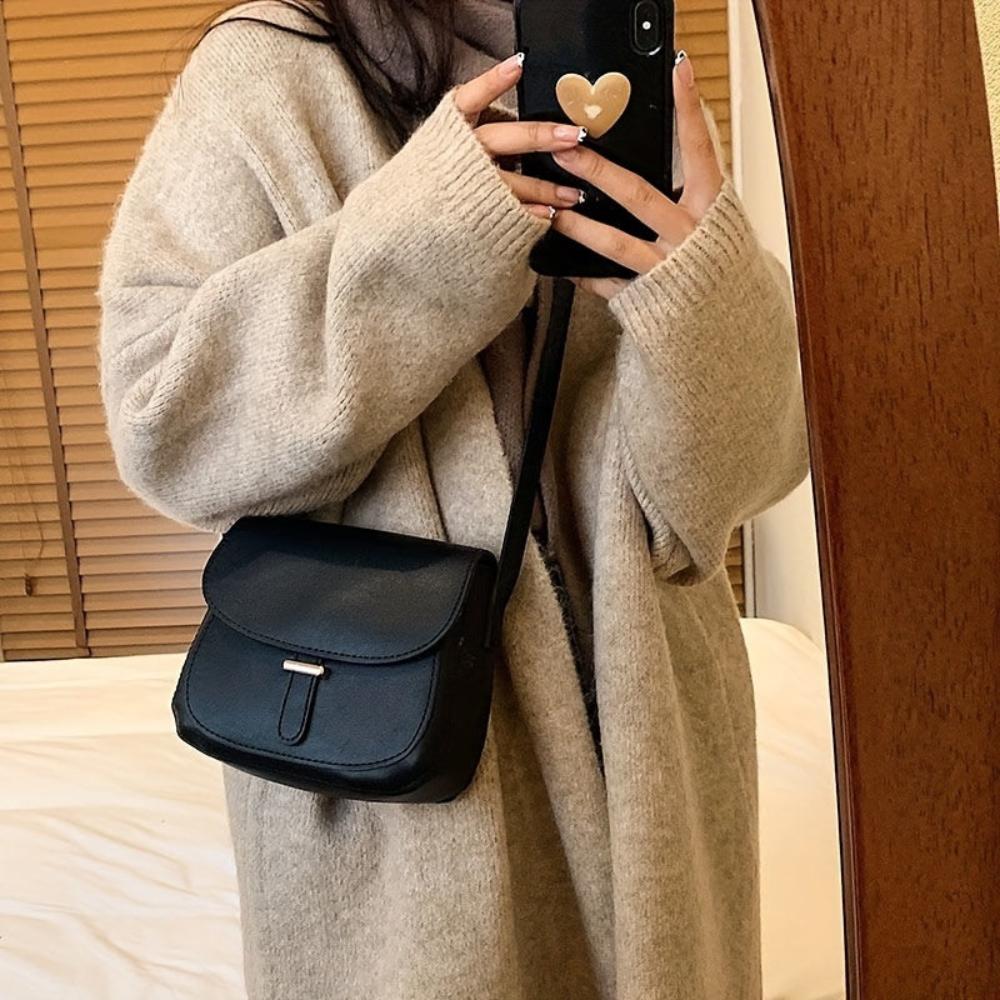 Sophie | Retro-Inspired Saddle Bag