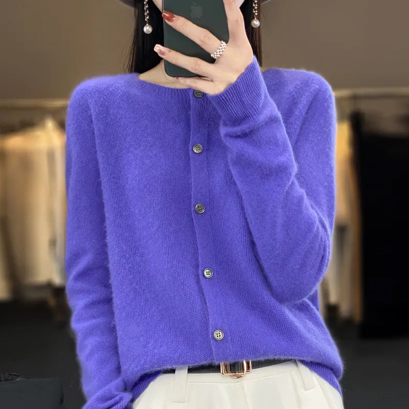 Christine - Cozy Button-Up Cardigan