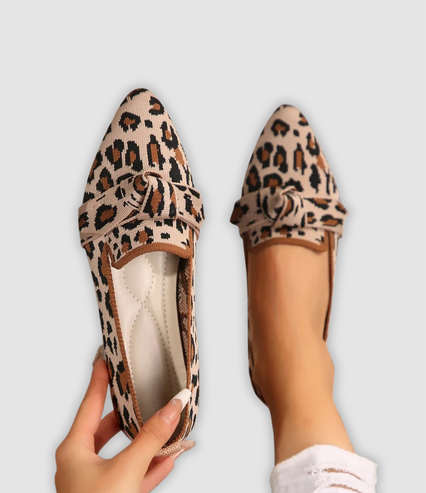 Olives - Comfortable knitted loafers with bow detail