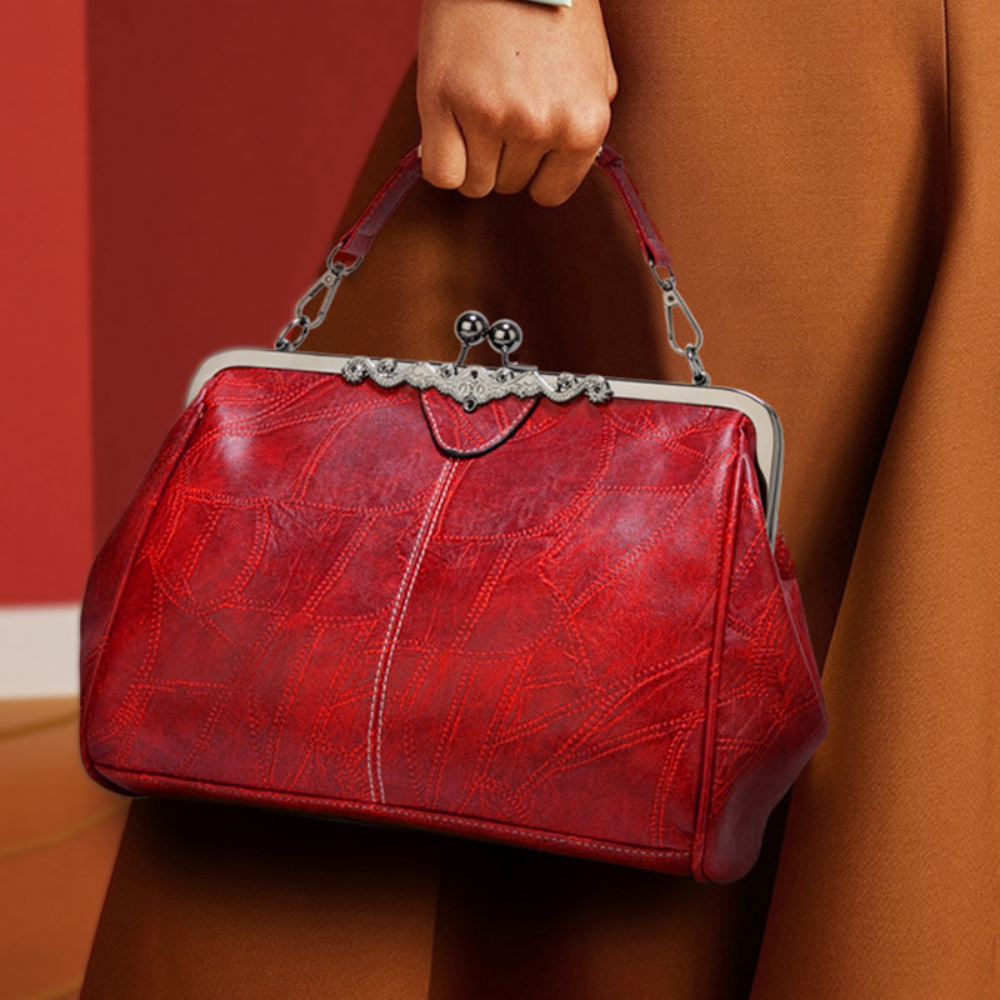 Mila | Classic Vintage Bag Featuring an Elegant Clasp Closure