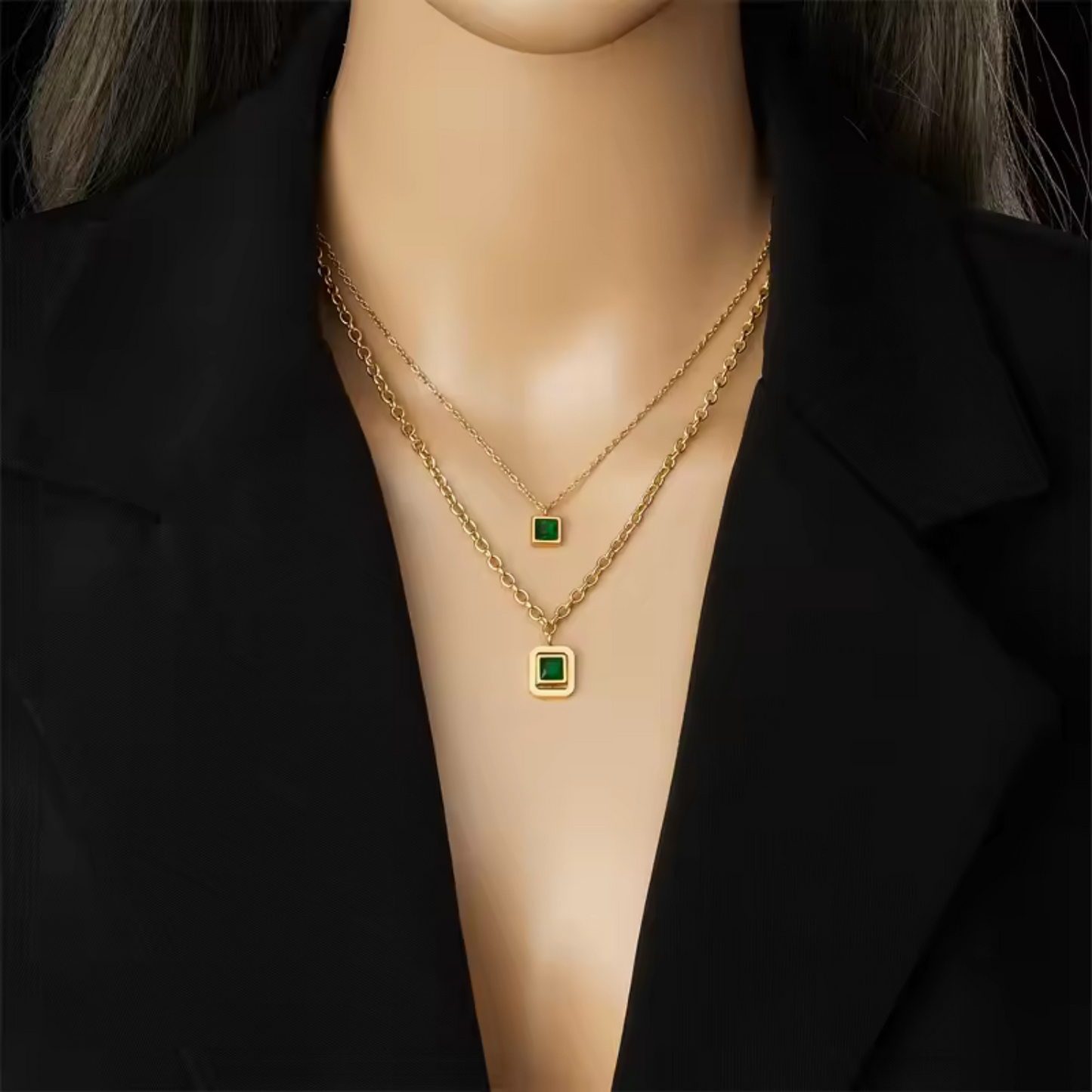 Nyra Valemire Necklace Set