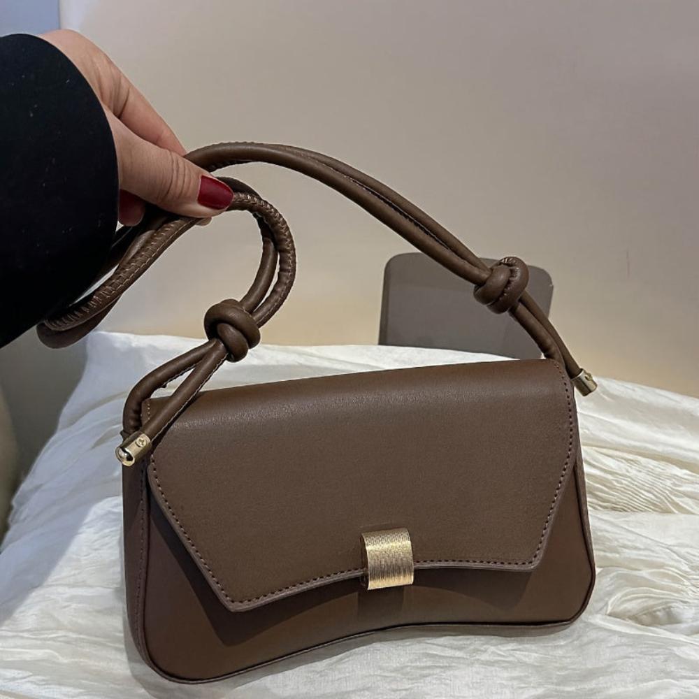Daphne | Vintage-Inspired Crossbody Bag