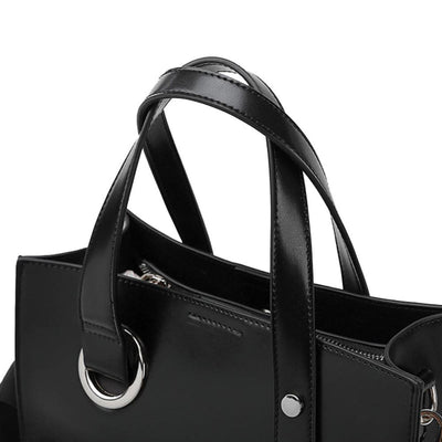 Lydia | Sleek and Sophisticated