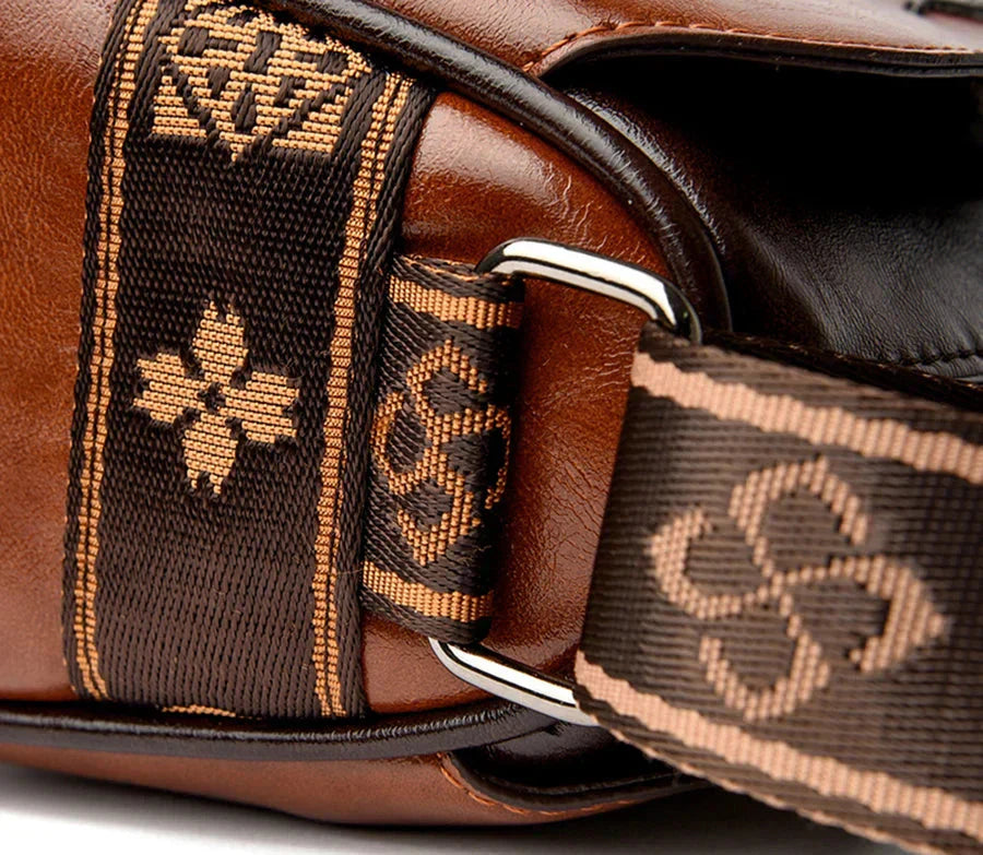 Women Retro Leather Handbag